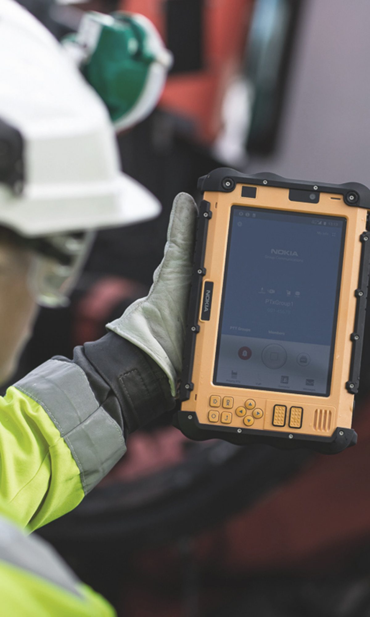 Nokia underground LTE handheld unit